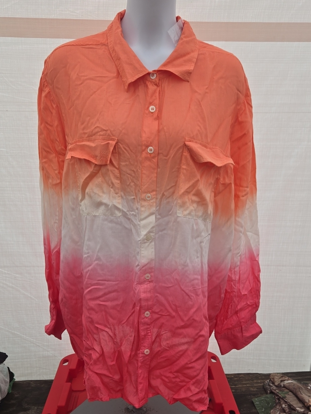 Denim 24/7 Coral to Pink Ombre Button-Down Shirt